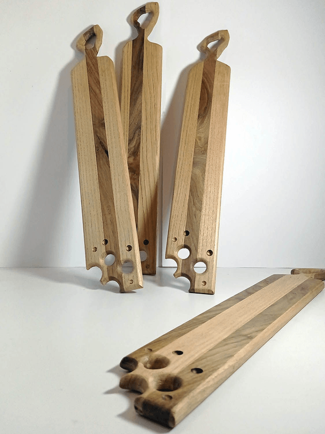 Planche apéro individuelle en Noyer et Châtaignier - Fabrication Française par l'ARTelier de Julien