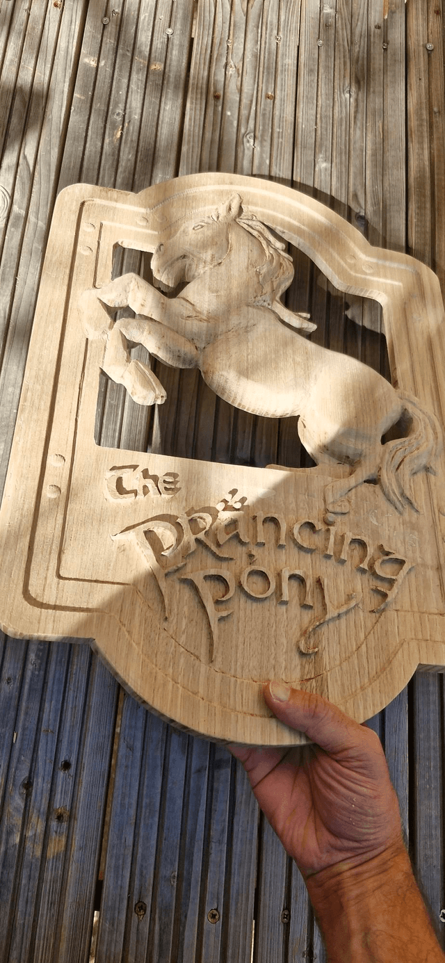 Auberge du poney fringuant sculpture recto / verso,  l'ARTelier de julien 