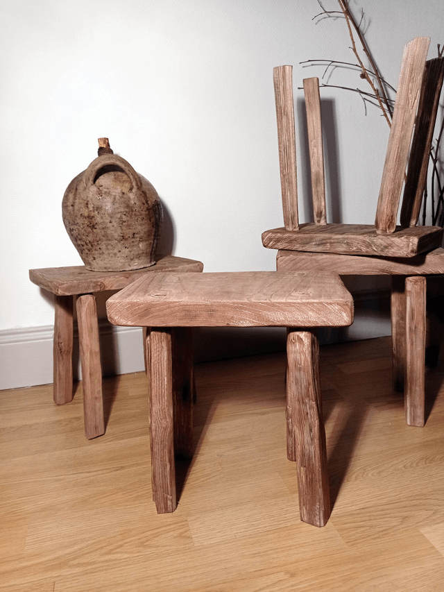 Tabouret vintage en bois de chataignier par l'Artelier de julien
