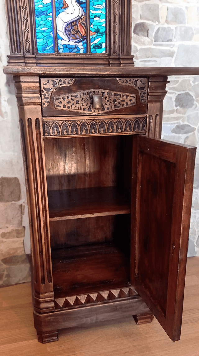 Meuble Harry Potter - salle de bain des préfets - vitrail de la sirène par l'Artelier de julien
