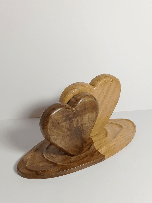 Duo de cœurs en bois de noyer et châtaignier, édition ST valentin - Personnalisation offerte