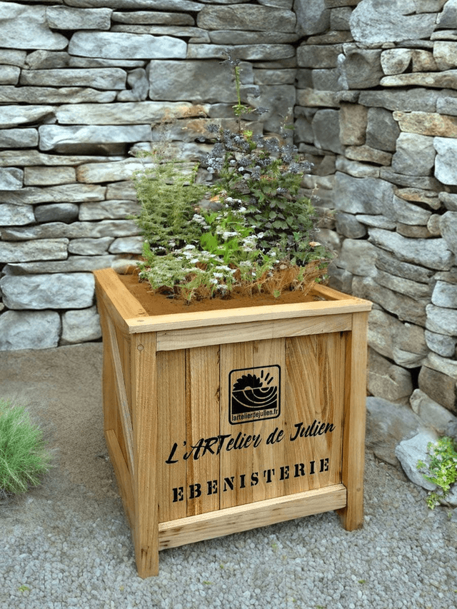 Bac à plantes et arbustes en bois de Châtaignier - Style Caisse de Transport - Accessoire pour Jardin et Terrasse -l&#039;Artelier de Julien